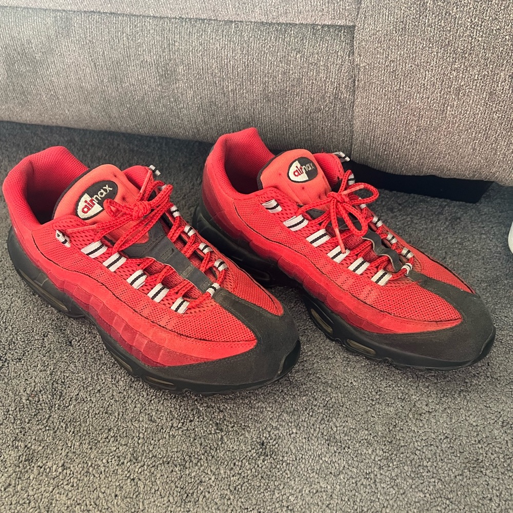 NIKE AIR MAX 95 HABANERO RED MENS SNEAKERS SIZE 11.5!